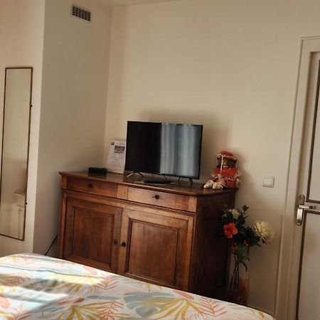 Bed and Breakfast Les Pingouins De La Marne Le Perreux-Sur-Marne Exterior foto