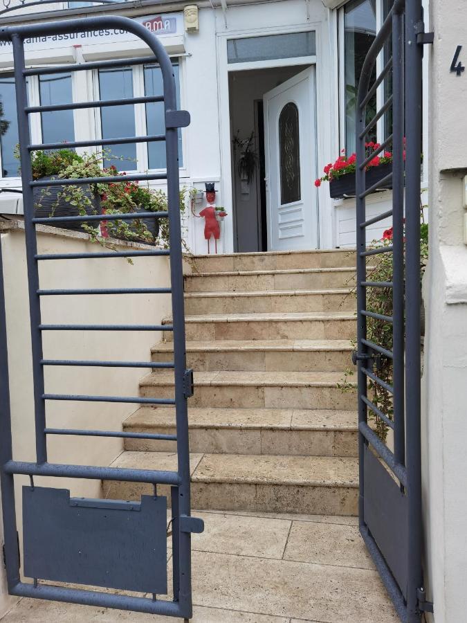 Bed and Breakfast Les Pingouins De La Marne Le Perreux-Sur-Marne Exterior foto